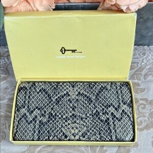 Michael Rome Designs Snake Print Clutch Wallet - NEW